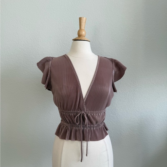 Zara Tops - Zara Mauve V-Neck pleated Women's Taupe Top